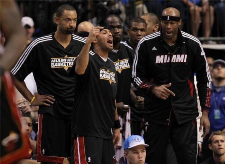 火箭队最长连败记录「火箭已经12连败那么NBA最长的连败纪录是多少」