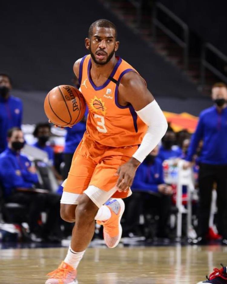 普通人能打NBA吗看了艾弗森保罗小土豆天赋你就有答案