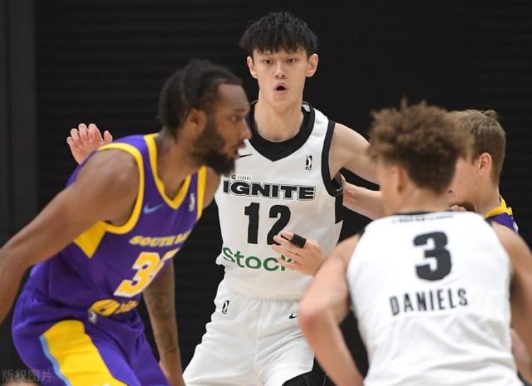 破案了曾凡博冲击NBA失败原因找到杜锋说出公道话拔苗助长