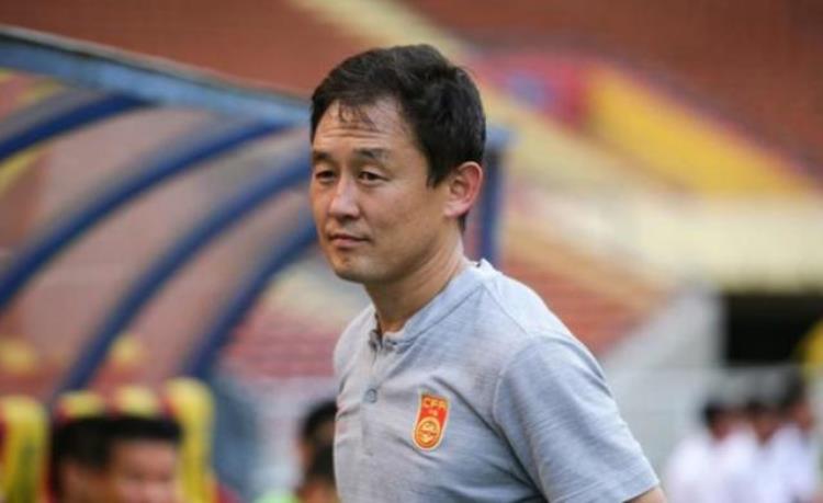 中国足坛经典的球员绰号有哪些「中国足坛经典的球员绰号有哪些」
