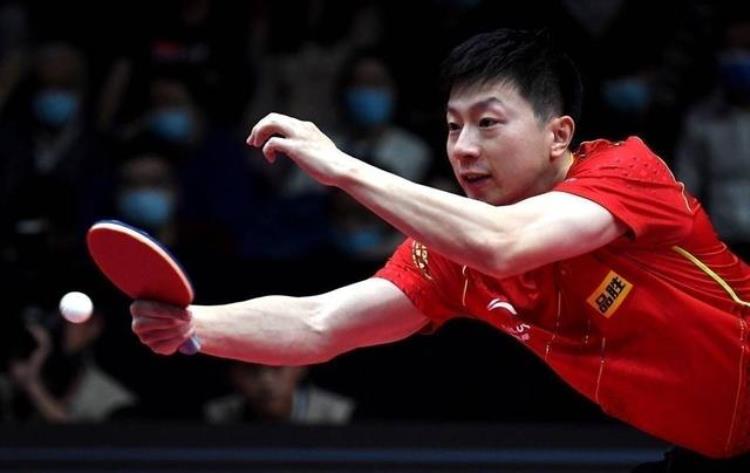 东京奥运乒乓球比赛禁止手触球台或吹球限制中国队的新方法又来了