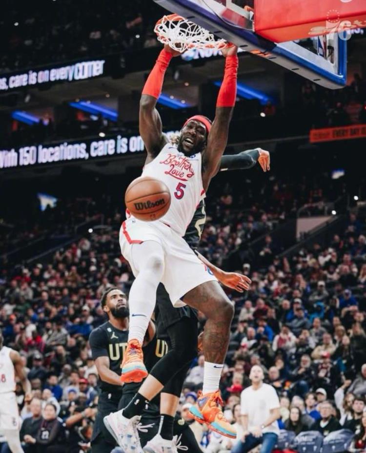 NBA球员上脚戈登穿AG3人民很行中国球鞋很帅气