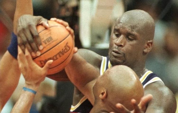 nba谁能打过奥尼尔「NBA打架能力最强5大球星奥尼尔被高估一人是黑带高手」