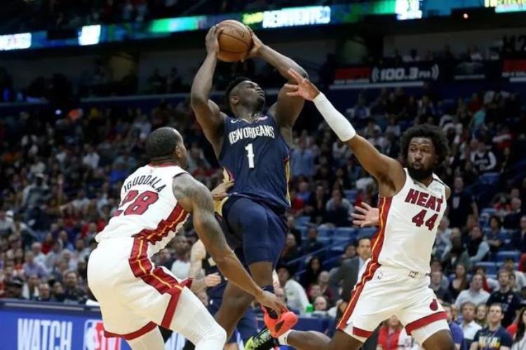 nba 胖虎「全NBA等了他517天胖虎满血归来拼命减重就为了拿231亿大合同」
