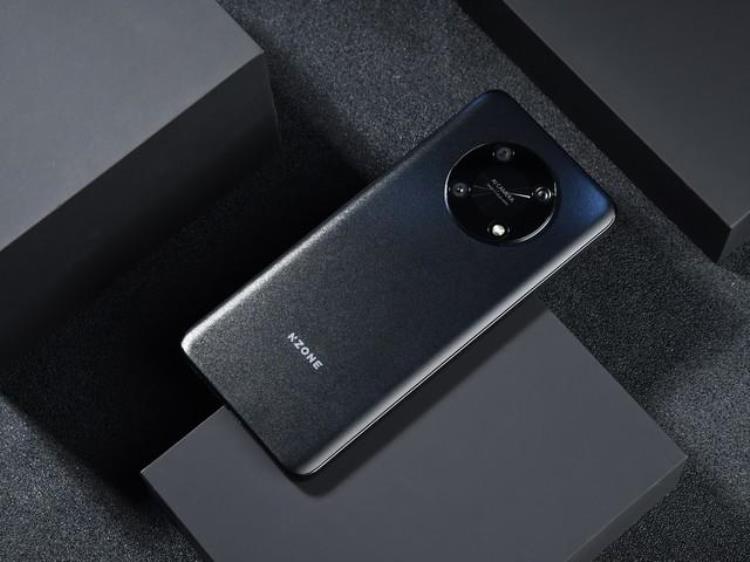 NZONE50Pro评测Z世代人群的购机新选择