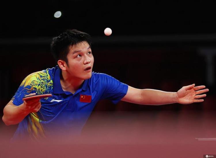 东京奥运会乒乓球男单马龙夺得冠军 樊振东获得亚军