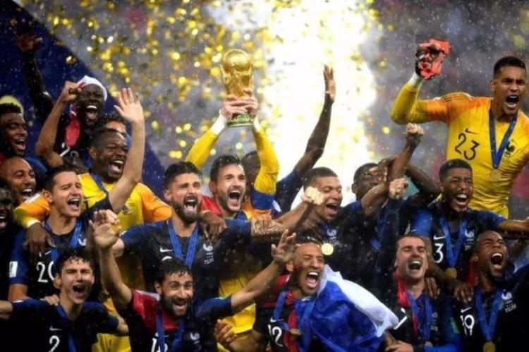 1994年世界杯哥伦比亚球员被杀死「1994年世界杯惨案只因踢了乌龙球哥伦比亚天才球员被球迷枪杀」