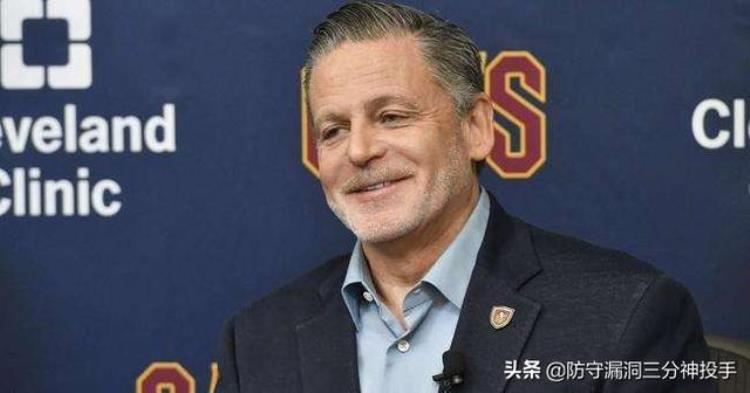 NBA老板净资产排名鲍尔默独一档蔡崇信第6湖人巴斯倒数第5