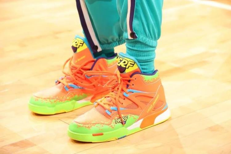 NikeKOBE5代VS保罗乔治PG6代欧文1代NBA赛季球星篮球鞋上脚合集