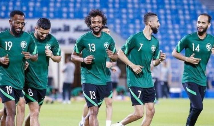 12强赛|沙特队公布25人球员名单