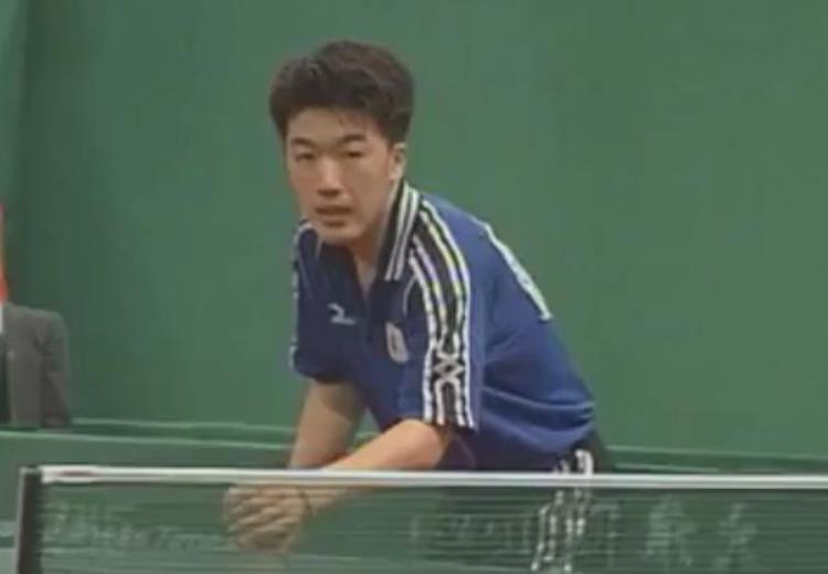 直拍横打推广前乒乓球直板如何强化反手进攻看看这个日本人吧
