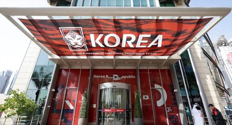 韩国球迷嘲讽国足「中国造闪耀世界杯韩媒挖苦嘲讽不值一提揭中国足球伤疤」