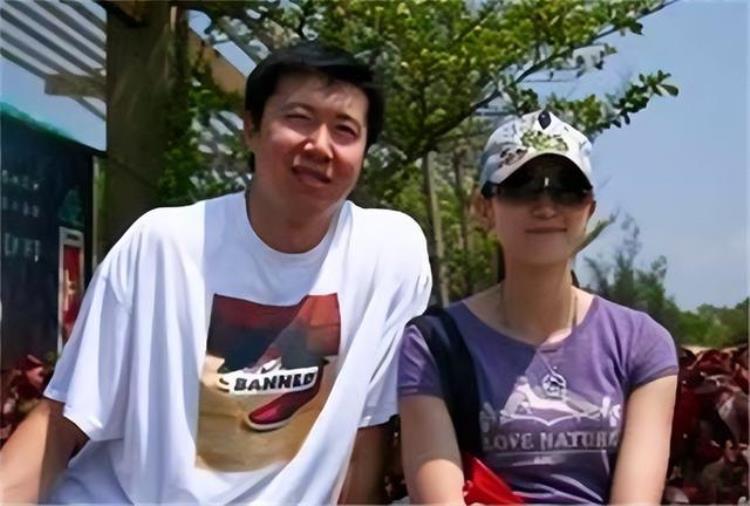 王治郅 追风少年「45岁的王治郅曾经的篮球名将永远的追风少年」