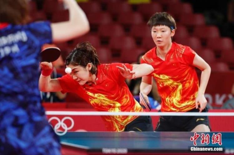 中国女乒VS日本女乒「看完女乒决赛日本网友中国太强了中日不在一个次元」