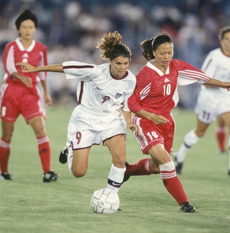 中国女足知名球员「盘点中国女足5大球星她们为女足复兴出力其中2位闻名世界」