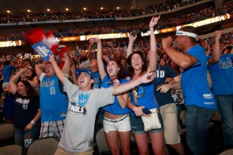 如何辨别一位NBA铁杆球迷这5个特征全中就是真铁杆球迷