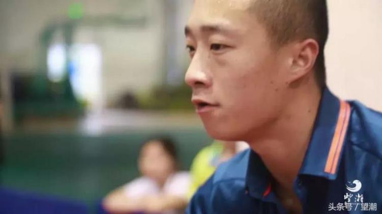 张继科乒乓经历「张继科师弟宁波藏着一位乒乓国手退役后他仍在逐梦」