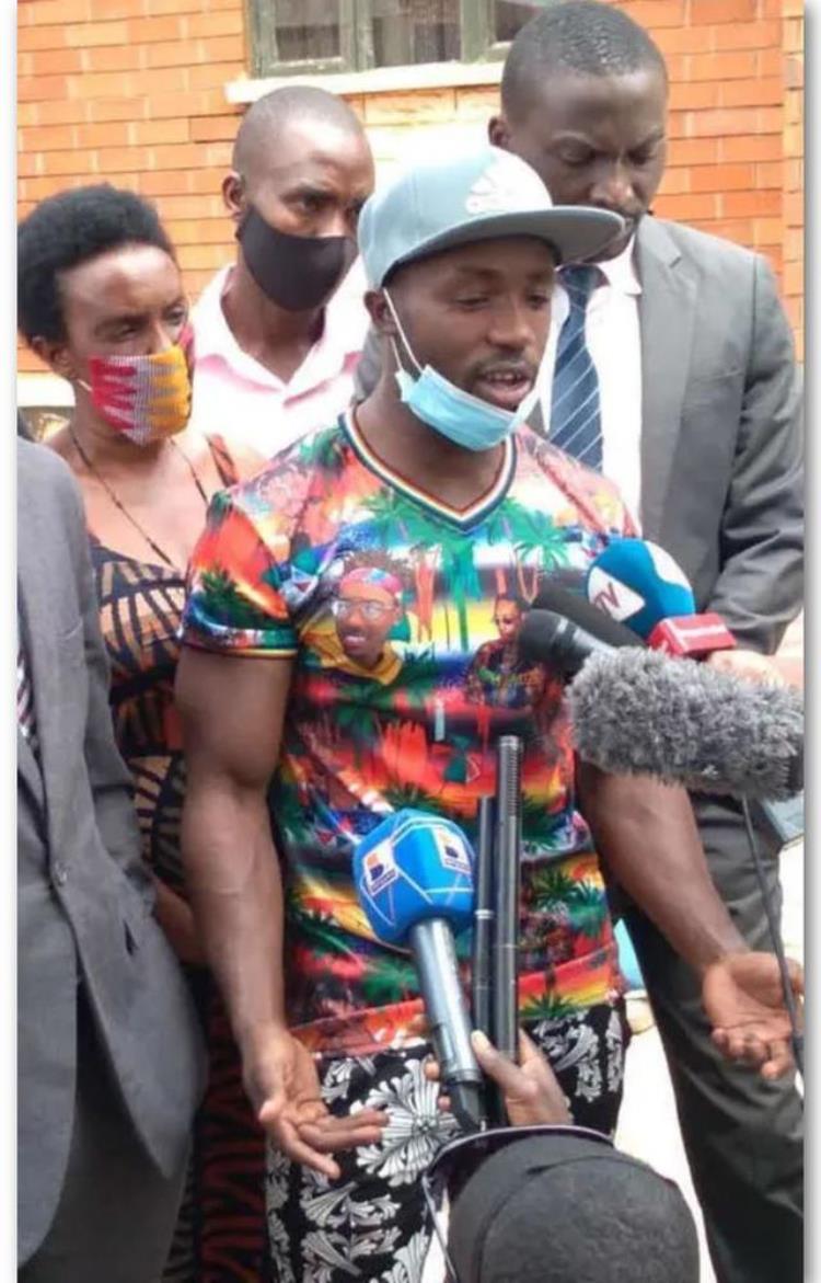 乌干达在逃运动员「乌干达举重小哥逃跑事件回国被立刻逮捕背后牵出高层贪污内幕」