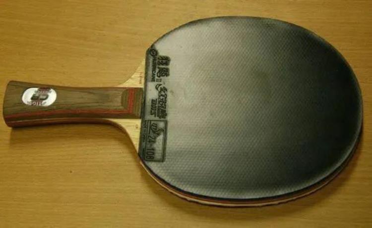 乒乓球胶皮对运动员的影响「胶水禁令乒乓球究竟是在健康发展还是在打压中国」