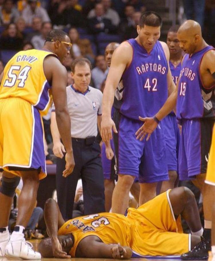 周琦NBA总得分为24分巴特尔156分大郅604分那姚明和阿联呢