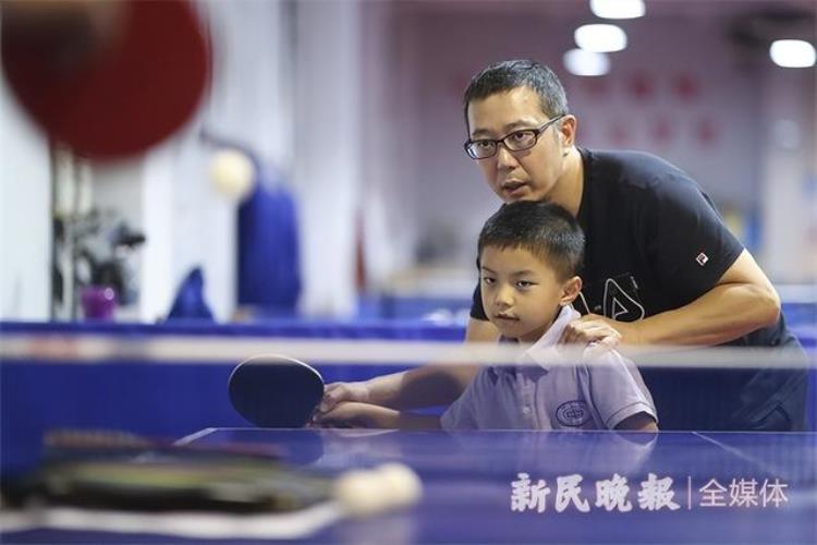 体坛幕后人丨杨浦区少体校乒乓球高级教练周毅老法师有了新理念