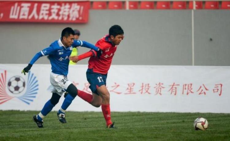 关于足球的感人故事「如果这些中国足球的故事能感动你答应我再爱一次好吗」