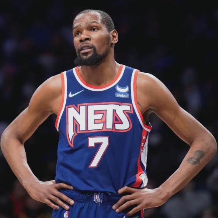 NBA董事会「董事会即将介入NBA总裁直言反感球员申请交易」
