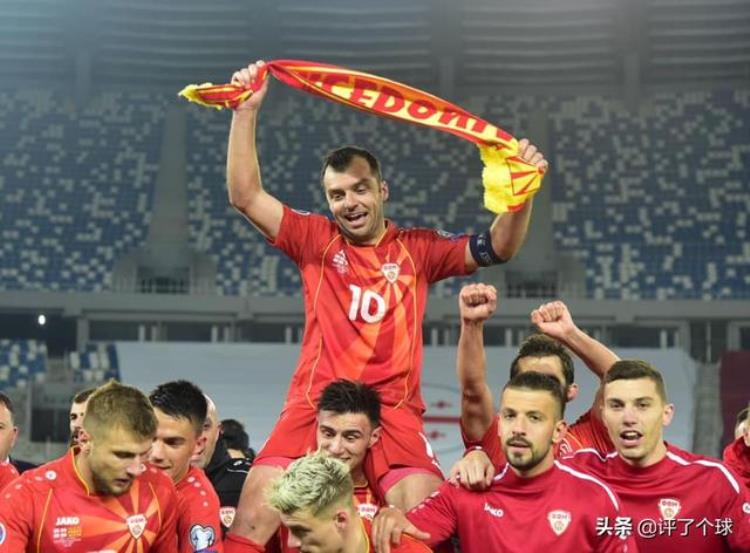 国际足联最新排名第74的北马其顿和第75的国足究竟谁更强