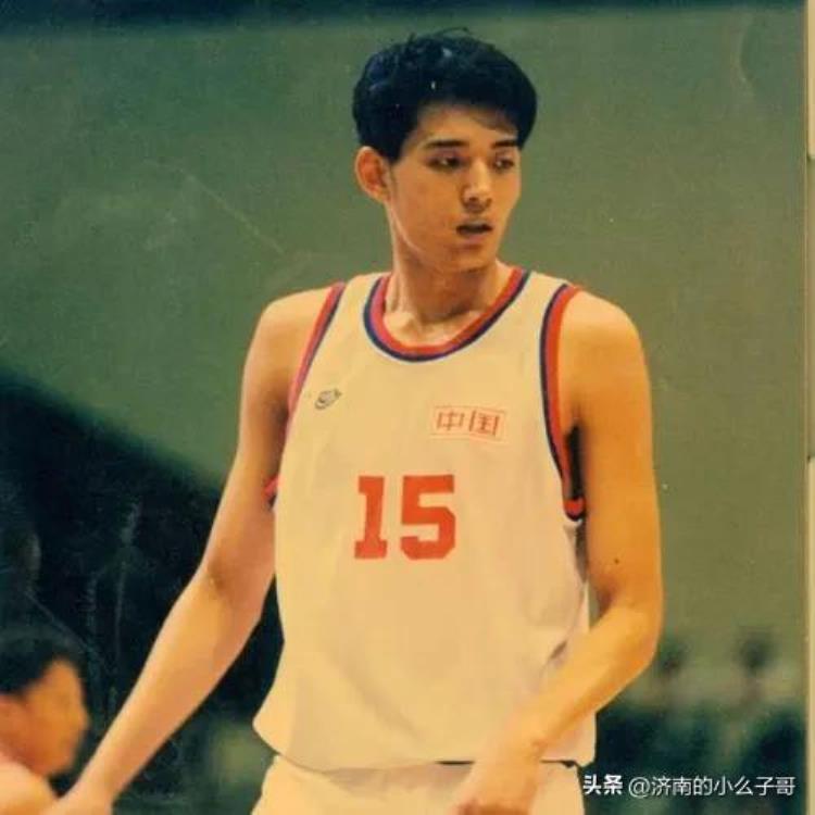 叶鹏指导说中国男篮天赋最高的三个人练不练一样巩晓彬领衔
