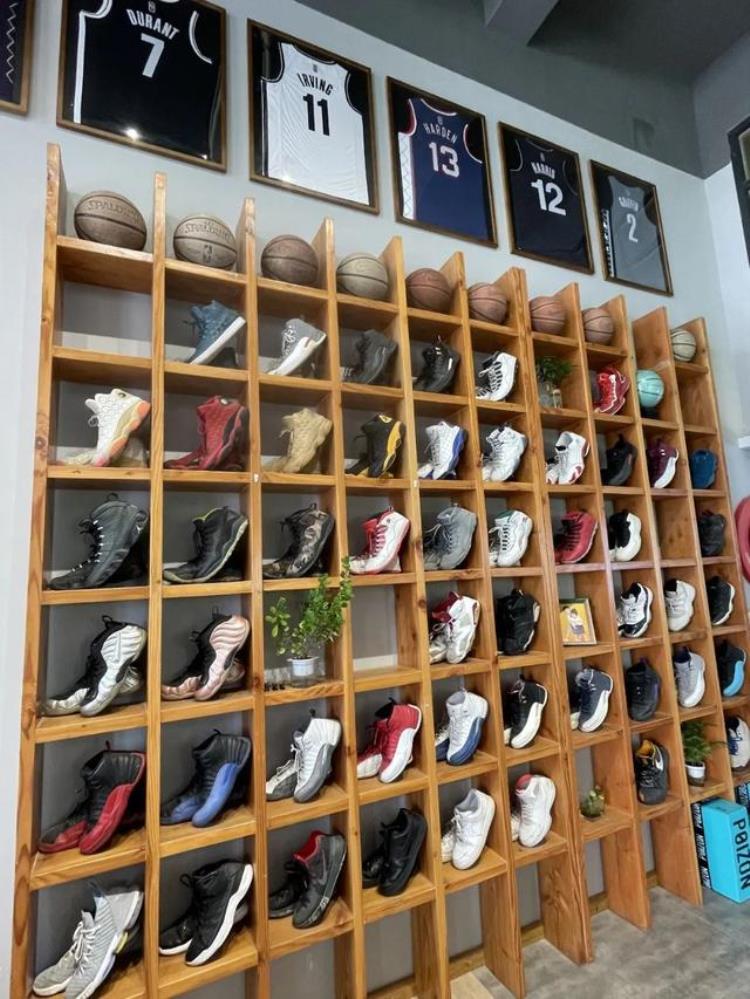 台州彩票店「台州有家不一样的体彩旗舰店进门就被圈粉」