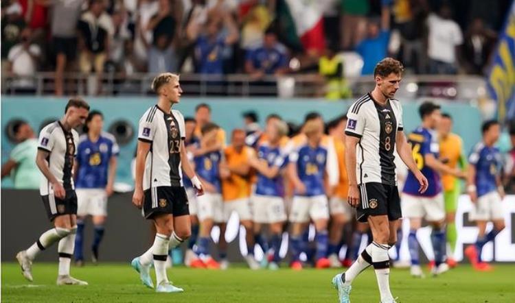 中国足球落后日本多少年「日本21逆转德国专家中国足球至少落后日本二十年」