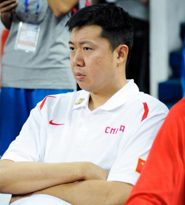 王治郅入选nba「第37顺位第一个登陆NBA的王治郅当时在CBA什么表现」