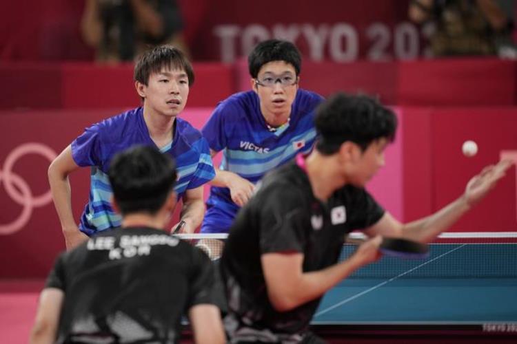 日本队31战胜韩国队获得奥运乒乓球男子团体铜牌