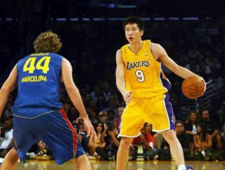 6位打过NBA中国球员谁单场得分最高周琦6分大郅21分