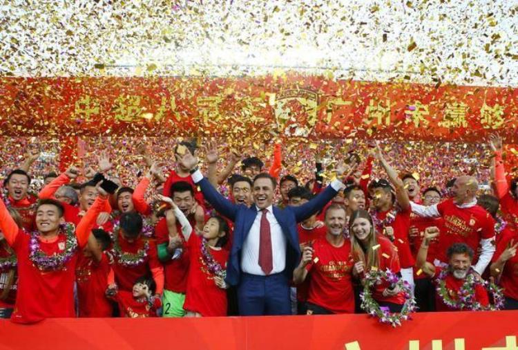 年终评论中国足球2019令人难忘的十大瞬间「年终评论中国足球2019令人难忘的十大瞬间」