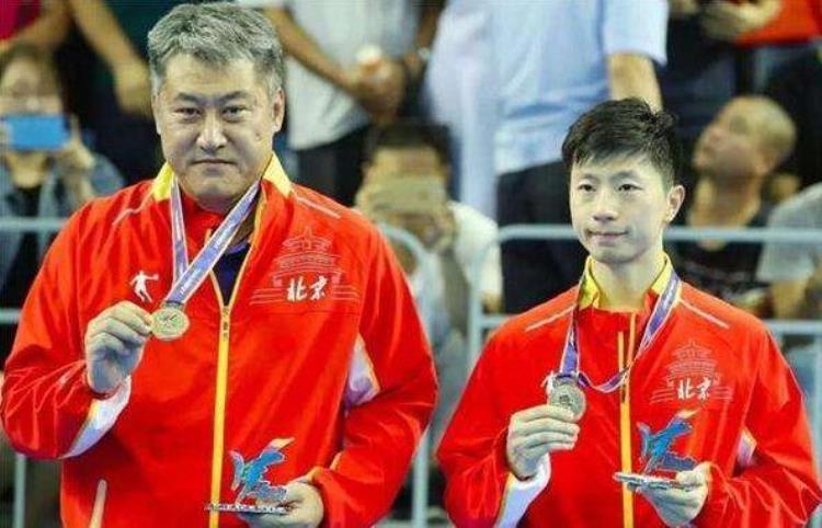 乒乓球主教练张雷近况如何曾带出两个奥运冠军现再次出山执教