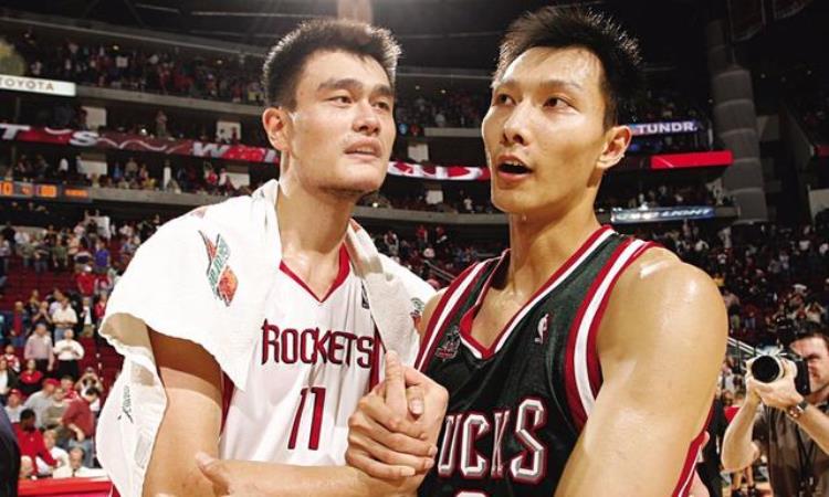 邓肯在nba的地位「他是中国最早进入NBA球员开创了中美篮球文化因不满邓肯走红」
