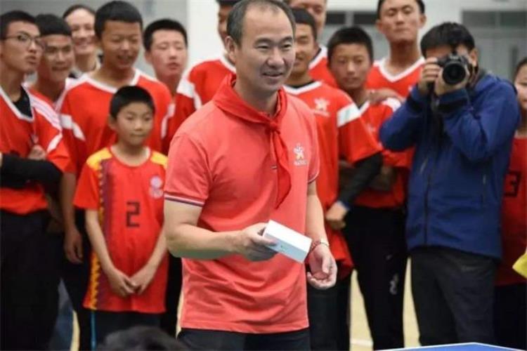 刘国梁昔日主管教练曾无奈前往日本执教儿子曾经是国乒一员