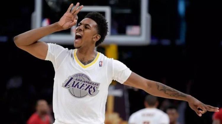 NBA5大标新立异的潮人洗剪吹全身纹身而一人却成了经典