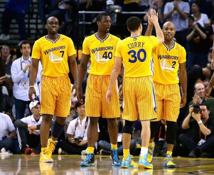 球衣nba掉了「NBA曾经力挺的短袖球衣后来为什么消失了」