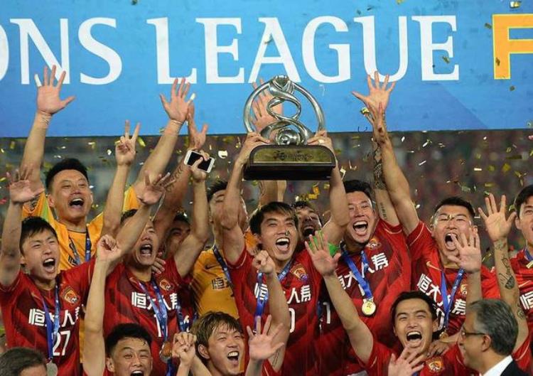 万达 大连足球「中国最成功的五大足球俱乐部大连万达最可惜广州恒大领衔」