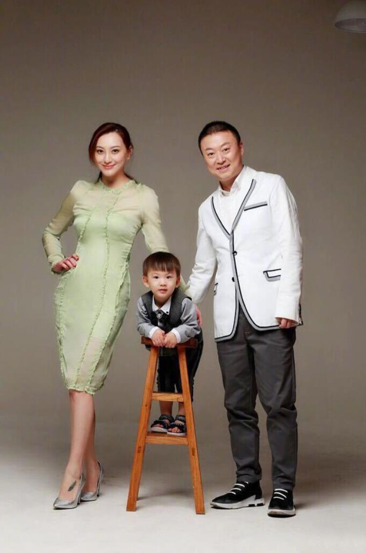 马琳与张宁益离婚12年他再婚后人生起伏她成为两个女儿的妈妈