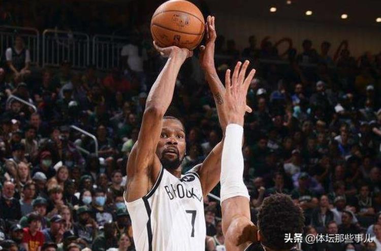 2021年NBA球员收入top1036岁詹姆斯登顶库里第3保罗上榜