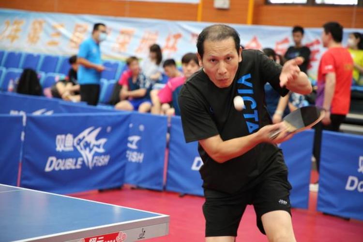 48支队伍激烈角逐2022深圳杯业余乒乓球公开赛决出冠军