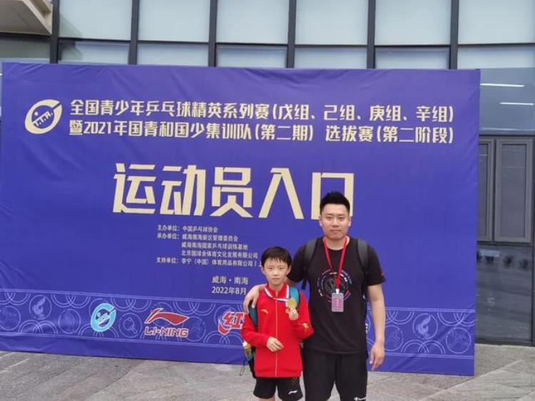 扬州象棋女子冠军「11连胜扬州9岁女孩拿下全国冠军」