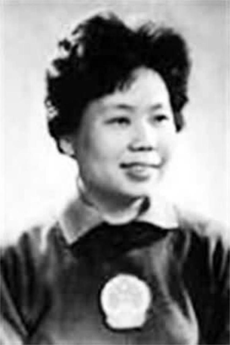 中国最早女乒乓球冠军是谁,最年轻的女乒冠军