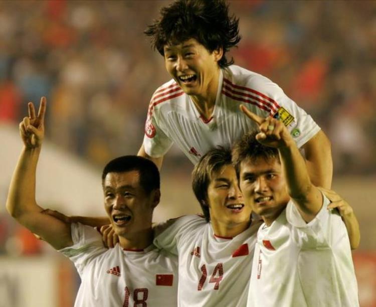 04年亚洲杯中国对伊朗点球大战「重温经典2004年亚洲杯半决赛国足点球大战击败伊朗闯入决赛」