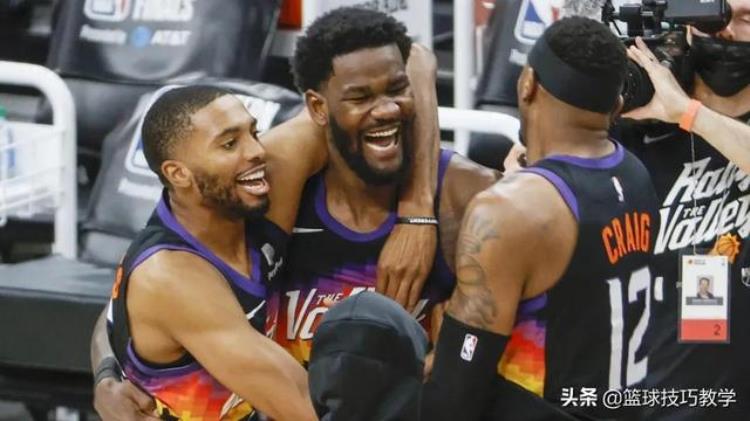 2017年NBA新秀合同「2018届NBA新秀总共签了913亿合同这一届球员太顶了吧」