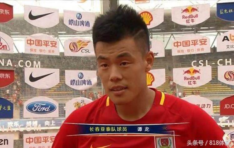 加入中国国籍的足球外援「30岁国足新人多次放弃美国国籍不当中超外援愿给郜林武磊打酱油」