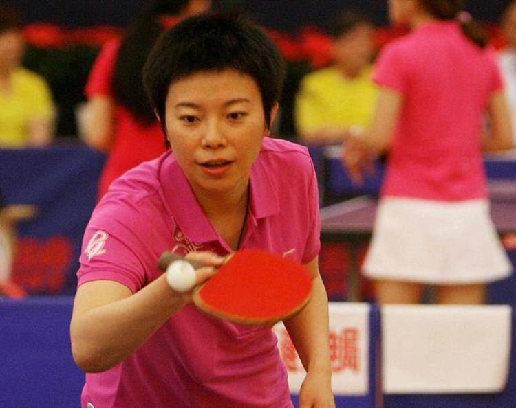 对陈梦刘诗雯的评价比较真实杨影作为乒乓球解说员值得敬佩